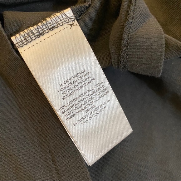 Polo Ralph Lauren Classic Fit V-Neck T-Shirt - Picture 6 of 8